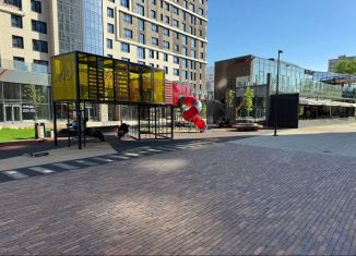 Продам 2-ком. квартиру, 78.3 м2, Тюмень, улица Николая Машарова, 10, ЖК Машаров