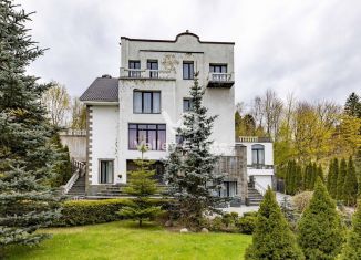 Продаю дом, 1000 м2, деревня Юкки, Ленинградское шоссе