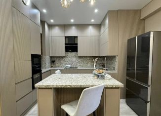 Трехкомнатная квартира на продажу, 80 м2, Сочи, Первомайская улица, 21, микрорайон Центральный