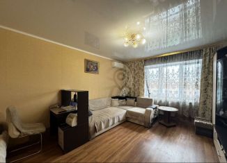 Продам 1-комнатную квартиру, 41.5 м2, Старый Оскол, микрорайон Космос, 12