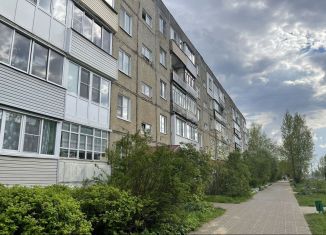 Продажа 4-ком. квартиры, 75 м2, Тутаев, Комсомольская улица, 81