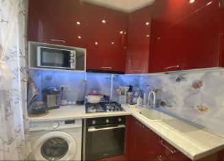 Продажа 2-комнатной квартиры, 41.8 м2, Лобня, Научный городок, 16