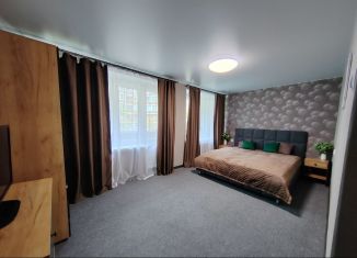 Сдается в аренду трехкомнатная квартира, 55.1 м2, Санкт-Петербург, Гражданский проспект, 88к1, Калининский район