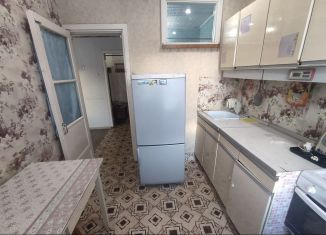 Сдаю 1-комнатную квартиру, 31 м2, Юрга, Строительная улица, 37