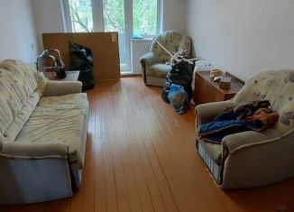 Продаю 2-комнатную квартиру, 45 м2, Златоуст, улица Свердлова, 51А