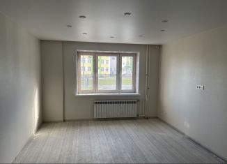 Продажа 1-комнатной квартиры, 43 м2, Тюмень, Ямбургский проезд, 3, Калининский округ