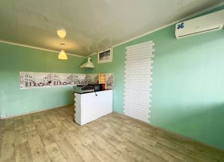 Продам торговую площадь, 15 м2, Севастополь, улица Соловьёва, 10