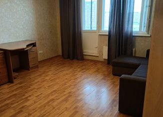 Сдам 1-ком. квартиру, 42 м2, Москва, Новороссийская улица, 24к1, метро Волжская