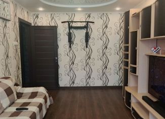 Продается 2-ком. квартира, 54.3 м2, Серов, улица Попова