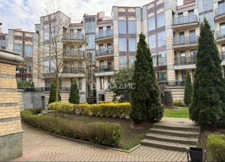 Продается квартира со свободной планировкой, 138 м2, Санкт-Петербург, Большая Озёрная улица, 59, метро Проспект Просвещения
