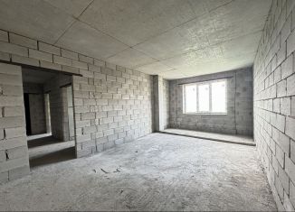 Продам 1-комнатную квартиру, 44 м2, Нальчик, улица Ахохова, 100, район Центр