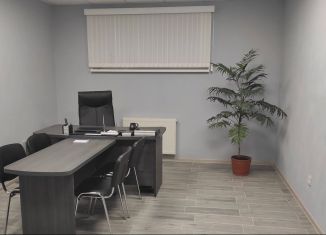 Сдается в аренду офис, 250 м2, Калининград, улица Свердлова, 25Б