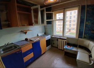 Продажа 2-комнатной квартиры, 46 м2, Архангельская область, проспект Ленина, 12