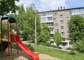 Продам 3-ком. квартиру, 51.2 м2, Тула, Трудовая улица, 1