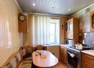 Продажа 4-ком. квартиры, 74.4 м2, Лобня, улица Ленина, 35