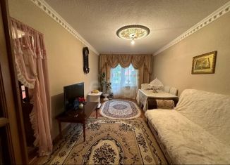 Продам 3-ком. квартиру, 69.8 м2, Карабулак, улица Осканова, 29