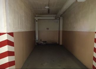 Сдам в аренду машиноместо, 18 м2, Бурятия, улица Жердева, 76А