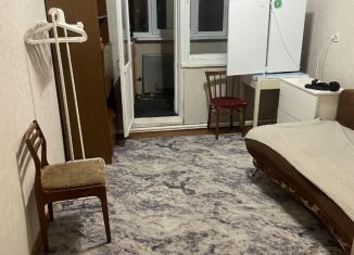 Квартира в аренду студия, 14.3 м2, Екатеринбург, улица Декабристов, 25, метро Чкаловская