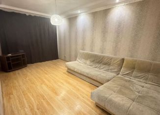 Сдаю 1-ком. квартиру, 39 м2, Краснодар, улица Генерала Петрова, 3, Прикубанский округ
