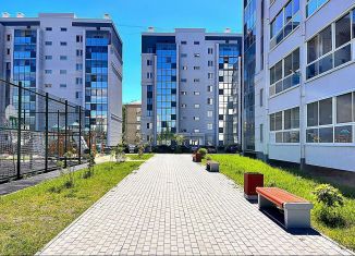 Продаю трехкомнатную квартиру, 57.6 м2, Каменск-Уральский, Сибирская улица, 5