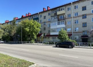 Продам трехкомнатную квартиру, 61.9 м2, Курганская область, улица Свердлова, 102