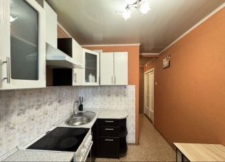 Сдается двухкомнатная квартира, 48 м2, Екатеринбург, улица Начдива Онуфриева, 72, Ленинский район