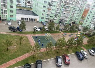 Продаю 2-комнатную квартиру, 58 м2, Новосибирск, Октябрьский район, улица Виталия Потылицына, 11