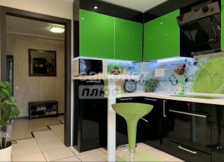 Продается 2-комнатная квартира, 60.1 м2, Воронеж, улица Старых Большевиков, 2