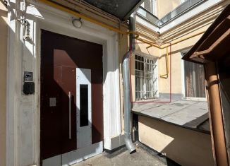 Продается трехкомнатная квартира, 68.6 м2, Москва, улица Шухова, 5, метро Тульская