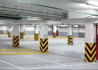 Сдается в аренду машиноместо, 15 м2, Астрахань, улица Бехтерева, 2В