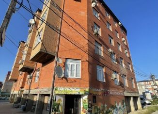 Продажа помещения свободного назначения, 94 м2, посёлок городского типа Семендер, проспект Казбекова, 179