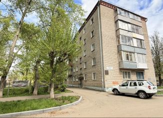 Продаю 2-ком. квартиру, 41.4 м2, Киров, улица Дерендяева, 7