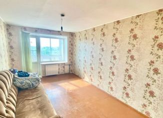 Продается 2-ком. квартира, 43.2 м2, Каменск-Уральский, улица Тевосяна, 9