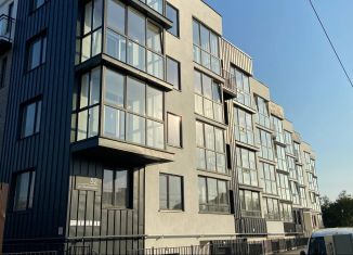 Продам двухкомнатную квартиру, 67.5 м2, Калининград, улица Ломоносова, 52, Центральный район