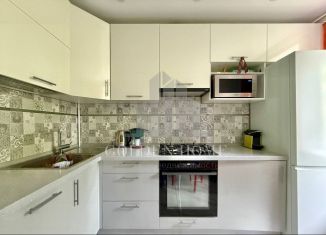 Сдается однокомнатная квартира, 32 м2, Санкт-Петербург, улица Верности, 10к4, метро Академическая