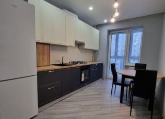 Сдаю 1-комнатную квартиру, 43 м2, Калининград, Мирная улица, 4