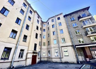 Продам 4-ком. квартиру, 98.9 м2, Санкт-Петербург, 1-й Муринский проспект, 13, муниципальный округ Сампсониевское