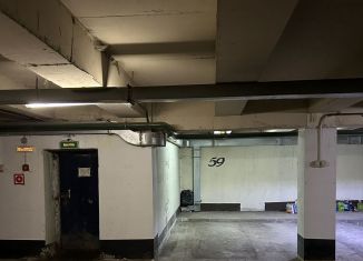 Сдается в аренду машиноместо, 16 м2, Москва, улица Сергея Макеева, 1