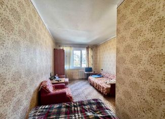 Продам 1-комнатную квартиру, 30.3 м2, Алушта, Кипарисная улица, 2