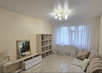 Сдам в аренду однокомнатную квартиру, 34 м2, Оренбург, улица Чкалова, 43