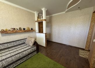 Продаю 2-комнатную квартиру, 44 м2, Калининград, Центральный район, улица Чекистов, 68