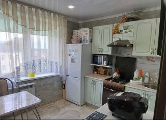 Продаю 1-ком. квартиру, 32.6 м2, Ишимбай, улица Гагарина, 67