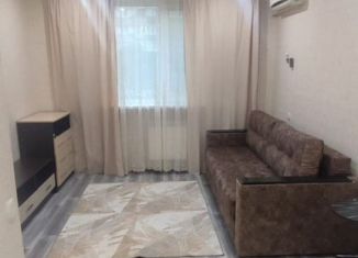 Сдается в аренду однокомнатная квартира, 32 м2, Тольятти, улица Фрунзе