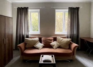 Продается 2-ком. квартира, 83.9 м2, Калининград, Центральный район, улица Энгельса, 19