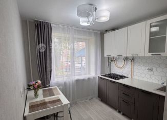 Продается 1-ком. квартира, 32.4 м2, Чебоксары, улица Короленко, 8