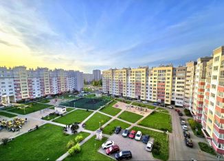 Сдается в аренду 1-ком. квартира, 49 м2, Калининград, Флотская улица, 9