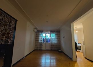 Двухкомнатная квартира на продажу, 46 м2, Грозный, улица Иоанисиани, 22, 1-й микрорайон