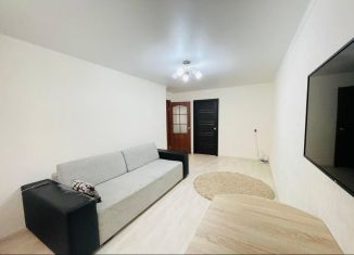 Сдается в аренду 3-ком. квартира, 59 м2, Тюмень, Профсоюзная улица, 79, Центральный округ