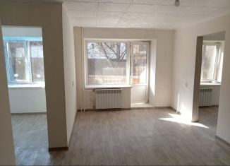 2-ком. квартира на продажу, 42.3 м2, Златоуст, улица Карла Маркса