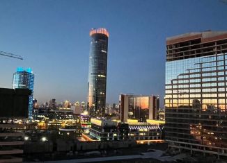 Сдача в аренду трехкомнатной квартиры, 126.7 м2, Екатеринбург, улица Маршала Жукова, 13, Верх-Исетский район